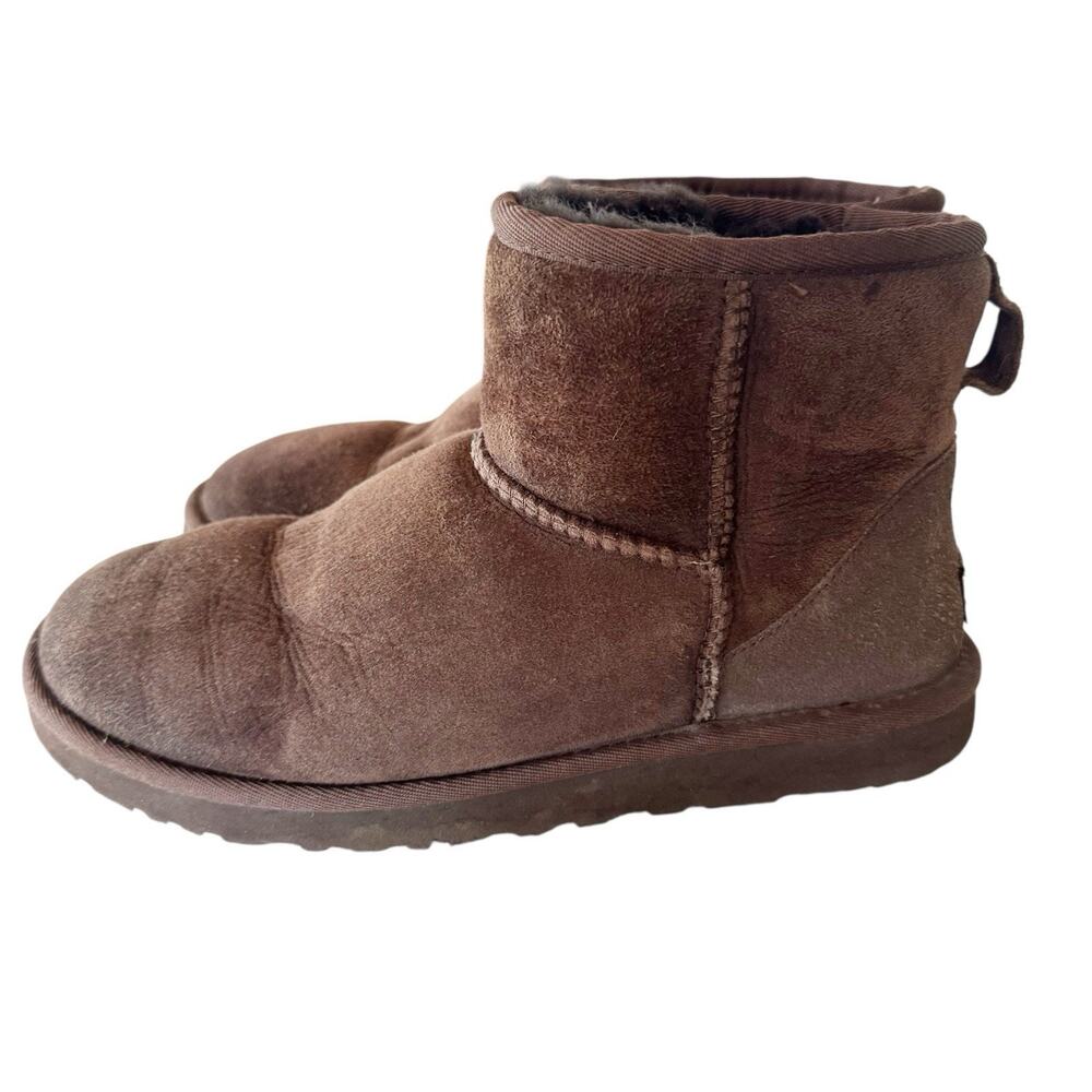 UGG Classic Short II Sheepskin Boots- Burnt Cedar Size‎ 8 women